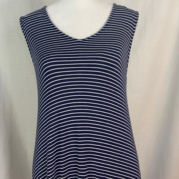 GAP Navy and White Striped Maxi Dress with Open Back - Picture 4 of 13
